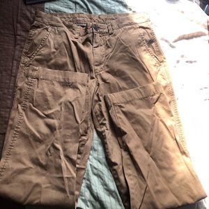 khaki pants